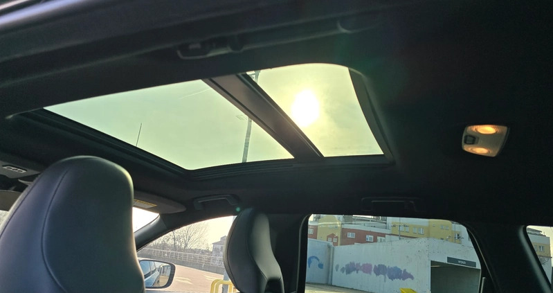 Volvo XC 60 cena 92400 przebieg: 142000, rok produkcji 2016 z Lidzbark małe 631
